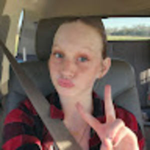 Meet your Posher, Avery